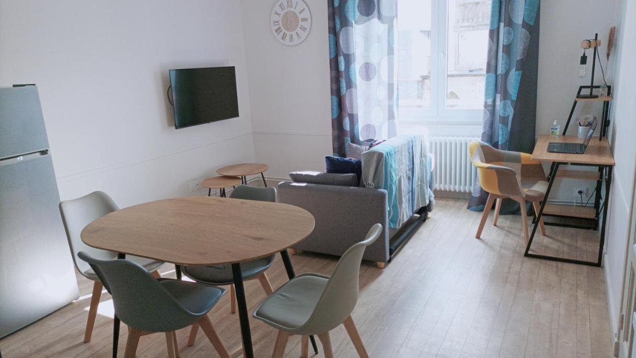Loudeac : Appartement T2 Chaleureux Centre Ville Ngoại thất bức ảnh